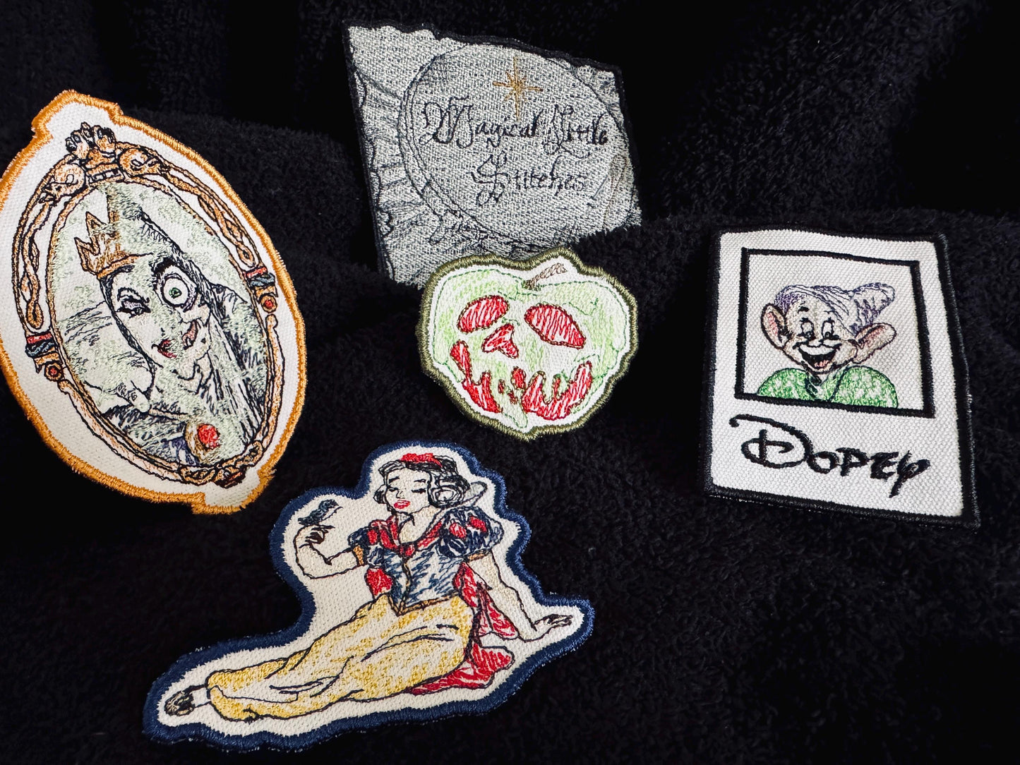 Glow in the dark Posion Apple Iron on Patch, Snow White inspired iron on patch, Disney inspired iron on patch, patches for jackets and bags